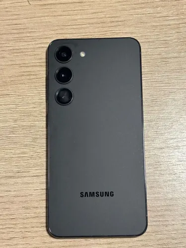Celular Galaxy S23