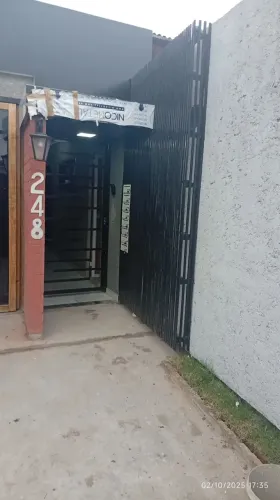 Ponto comercial/Loja/Box para aluguel possui 42 metros quadrados