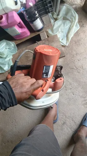 Vendo uma serra mármore