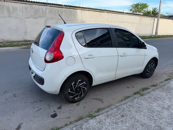 Fiat Palio Attractive 1.0 EVO Fire Flex 8V 5P 2015