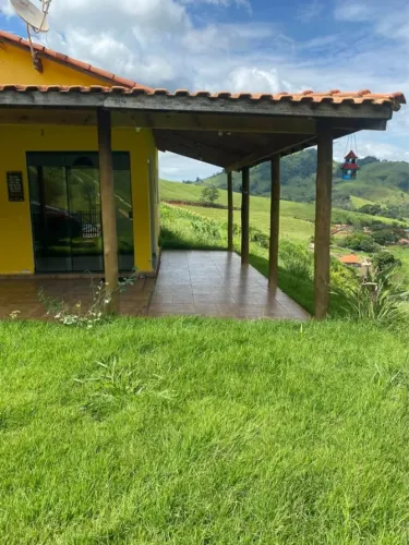 Chácara Encantadora de 6.984m², no Bairro da Ilha Maria da Fé, Sul de Minas Gerais