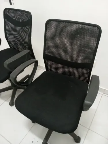 Vendo cadeiras.