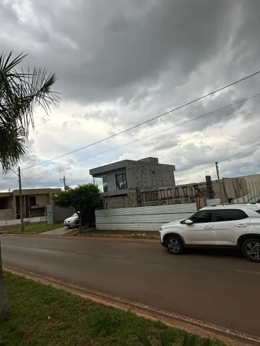 Venda de lote com casa iniciada no villa Suíça