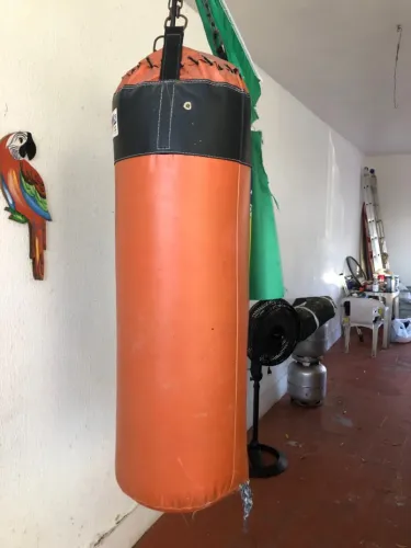 Vendo saco de bater usado