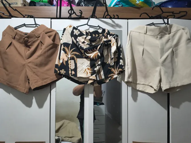 Shorts sortidos 15,00 cada