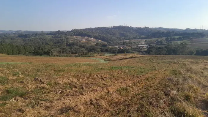 Terreno Amplo e Acessível 500m² por 50 Mil!