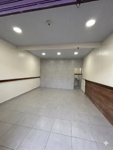 Excelente Ponto Comercial no Centro de Itapeba/Maricá Frente para Rodovia