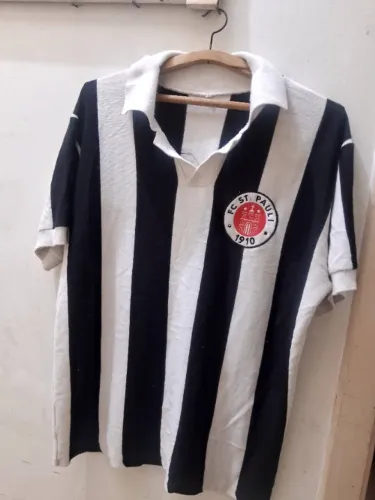 Camisa do sant Pauli anos 80