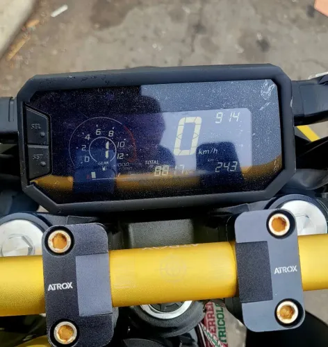 Moto em ótimo estado.