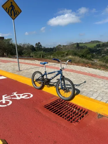 Vendo Ou Troco Bicicleta GTS-B2 (estilo bmx)