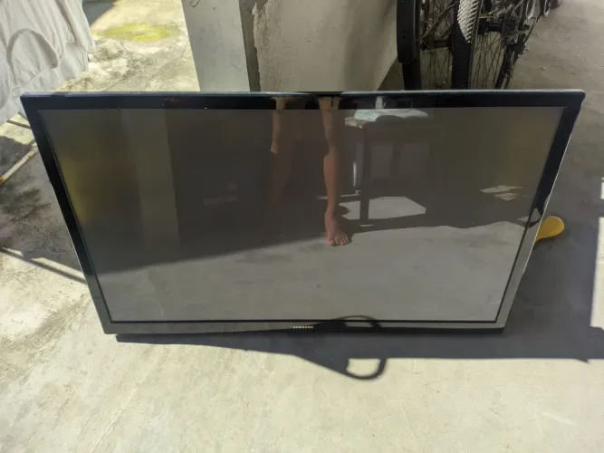 Tv Samsung 42 polegadas com defeito
