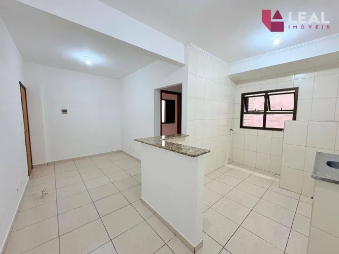 Apartamento com 1 quarto para alugar, 30 m² por R$ 1.550/mês - Medicina - Pouso Alegre/MG