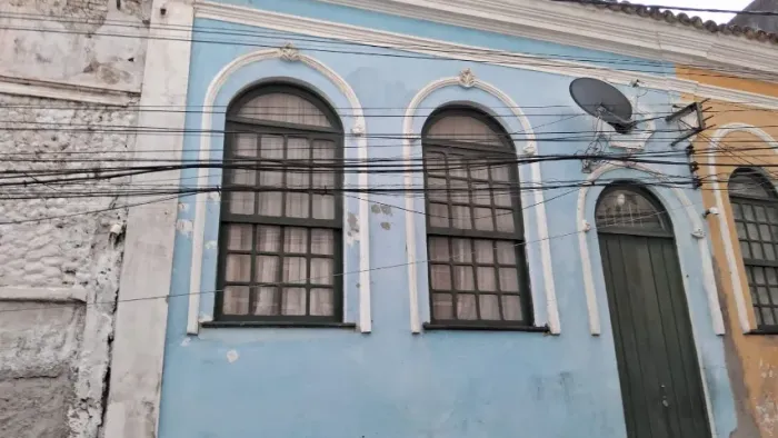 ALUGO CASA TEMPORADA CARNAVAL NO PELOURINHO - RUA  GUEDES DE BRITO - *.