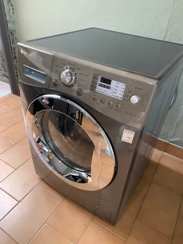 Vende se lava e seca LG 110 volts lava até 10 kilos 
