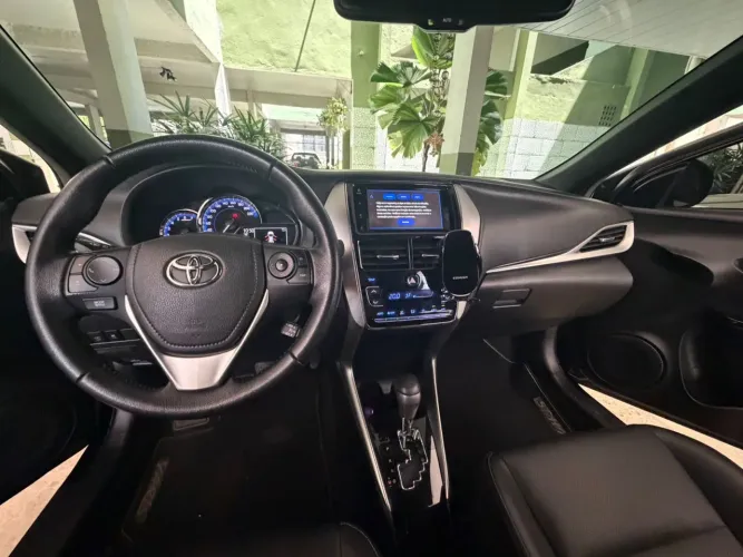 Toyota Yaris XS Connect 1.5 Flex 16V 5P AUT 2021