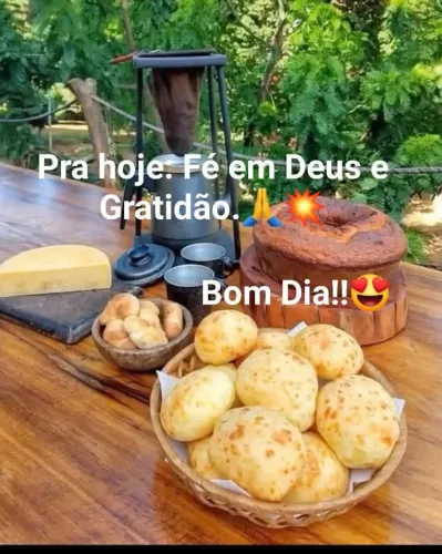 Fabricação de pão de queijo 