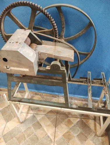 Moedor de cana eletrico com motor