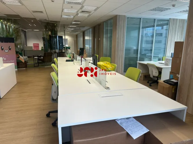 Sala comercial na região da Berrini, mobiliada, 514m², 16 vagas