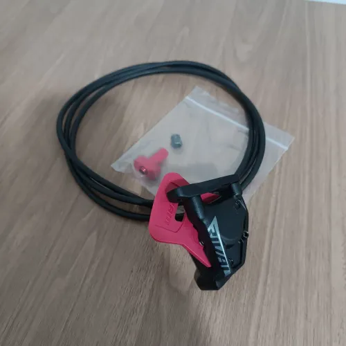 Pinça de freio hidráulico sram rival Axs E1 traseira
