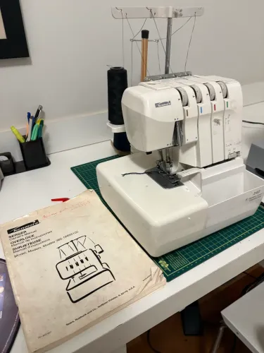 Máquina de overlock