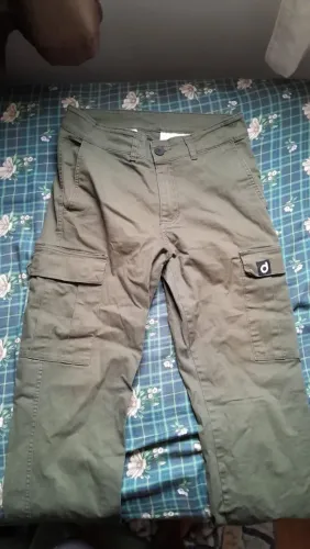 CALÇA CARGO (DRAMA) preco original eh 270