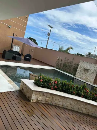 Sobrado para aluguel e venda tem 280 metros quadrados com 4 quartos em Sauê - Aracruz - ES