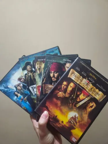 Conjunto Completo Dvds Piratas do Caribe 