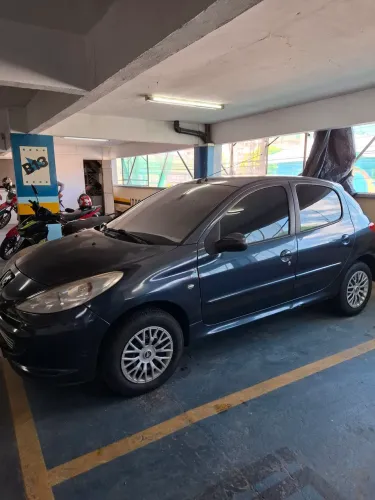 Peugeot 207 XR 1.4 Flex 8V 5P 2013