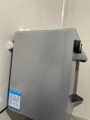 Purificador De Água Gelada A Compressor Everest Slim Prata Prata (SEMINOVO)