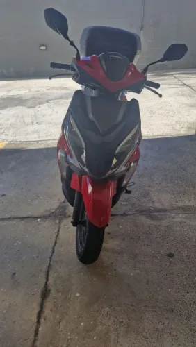 Vendo Moto Elite 125