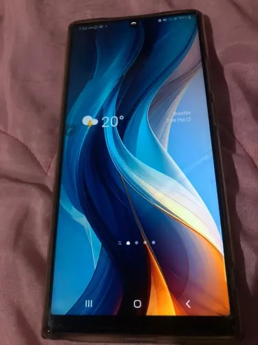  Note20 Ultra Com alguns trinco na tela Mais não trava nada