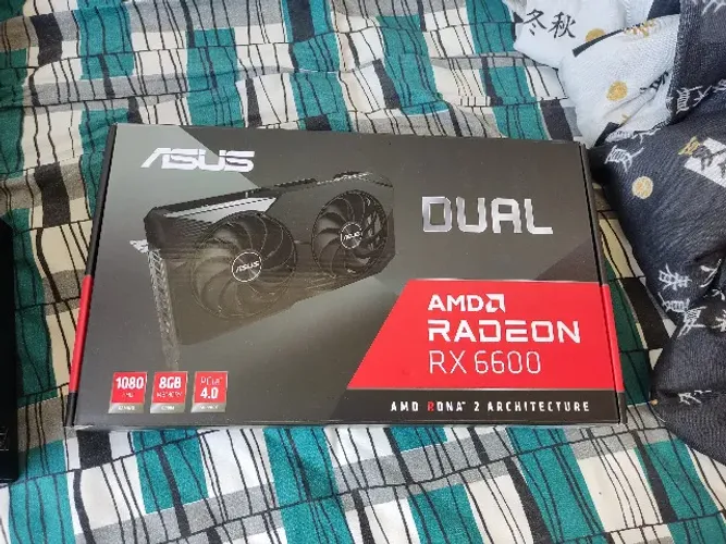 Placa de Vídeo AMD RX 6600