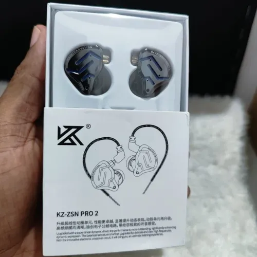 Fone Zsn pro 2 profissional músico. 