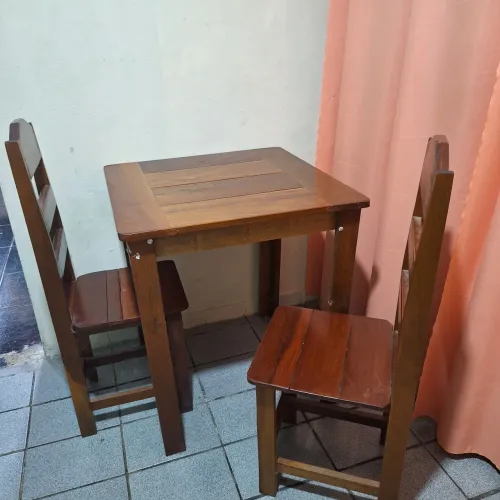 Mesa de madeira