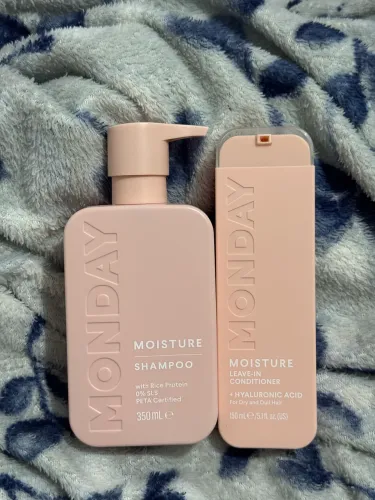 MONDAY HAIRCARE Shampoo e Leave-in
