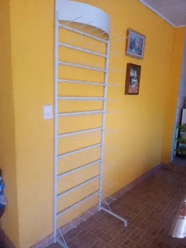 Expositor Gancheira para Encartelados (74 ganchos)