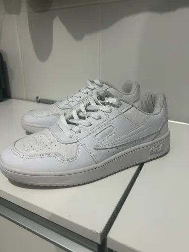 Tênis Fila Arcade low Branco 