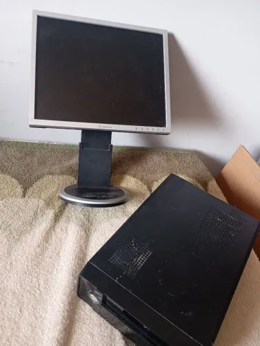 Monitor Positivo para retirada de peças