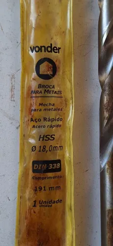 Brocas e machos