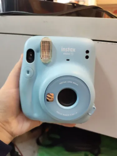 Câmera Instax mini 11