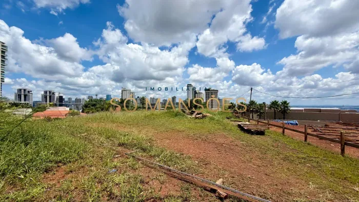 LOTE DE 998M² À VENDA NO BELVEDERE VISTA DEFINITIVA E 40M DE FRENTE.