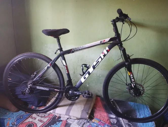 Bicicleta aro 29 semi nova