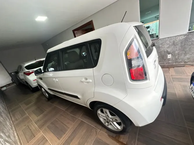 Kia Motors Soul 1.6/ 1.6 16V Flex Mec. 2012