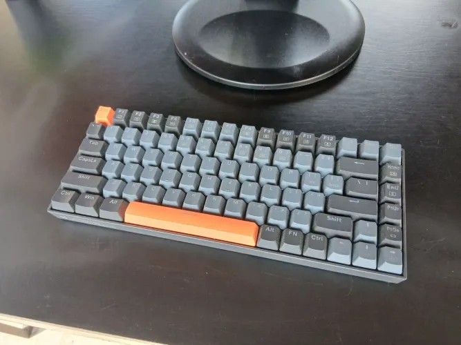 Teclado mecânico 75%