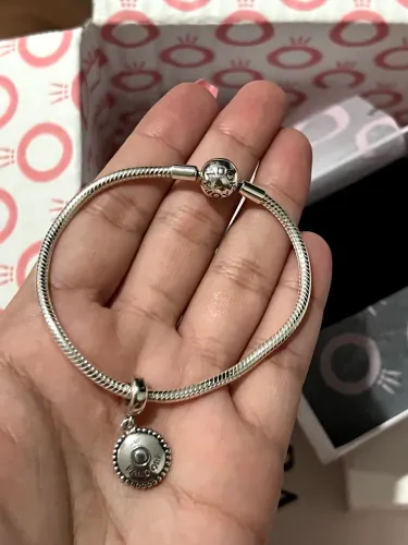 Pulseira e berloques pandora