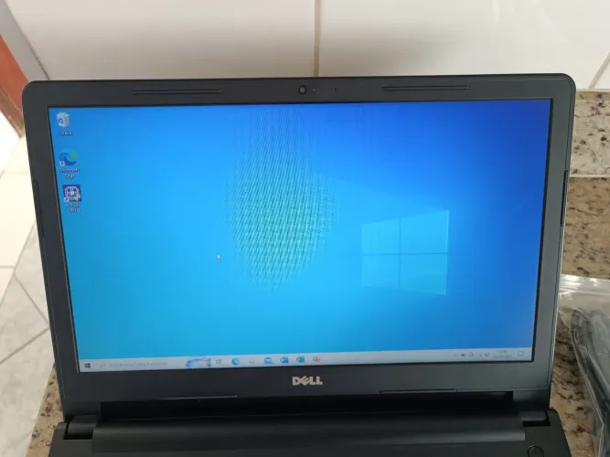 Dell Inspiron 15 3576 IMPECÁVEL