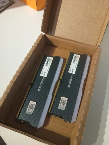 Memória Asgard Loki DDR4 2x8GB