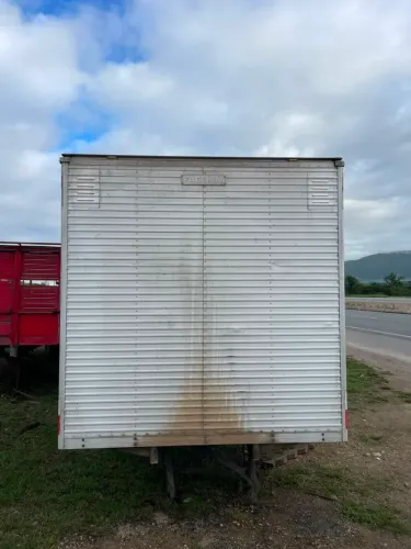 Baú em alumínio