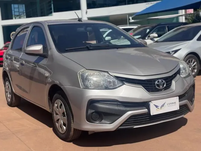 Toyota Etios 1.3 Flex 16V 5P Mec. 2018