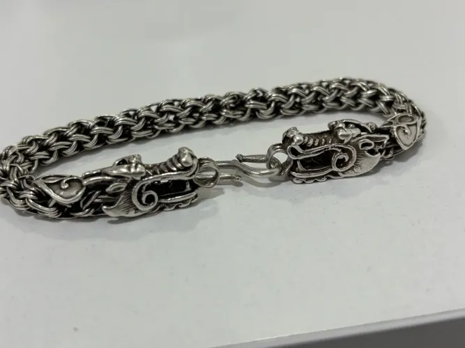 Pulseira Prata Bali cabeça de Dragão 8mm sem detalhes ( Não faço envio pela OLX )!!!!!!